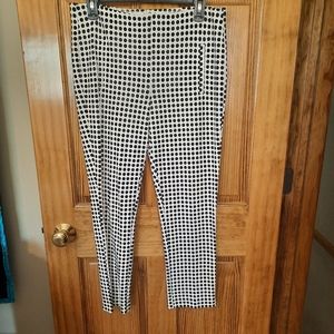 Chico's, size 1 petite (8-10MP), black and white polka dot pants